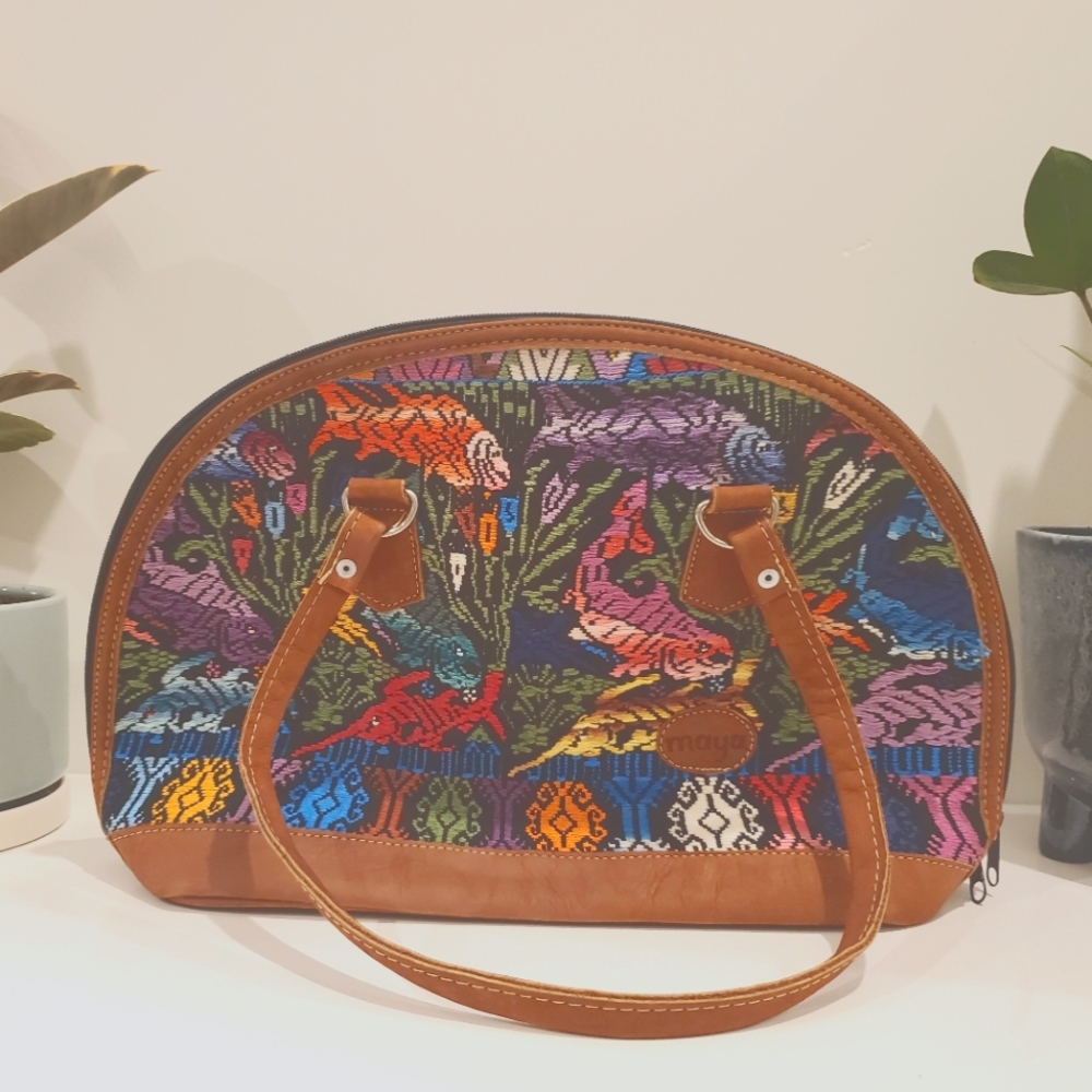 Woven Shoulder Purse - Picture 4 of 6